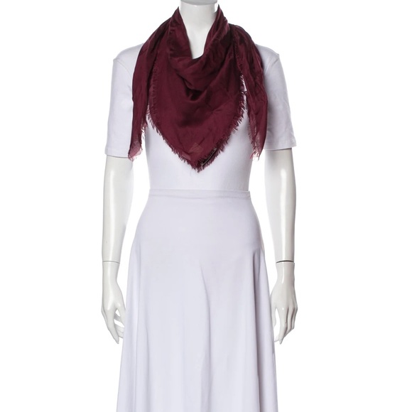 Burberry Scarf - Picture 2 of 3